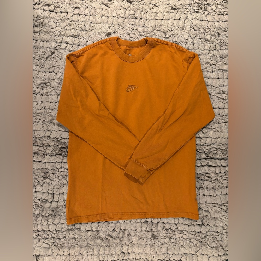 The Nike Tee Men's Mustard Loose Fit Long Sleeve Shirt